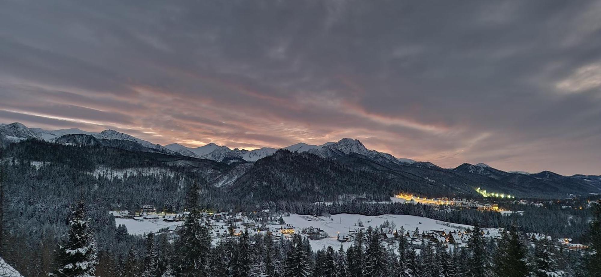 Domek alpejski Z Kominkiem Pod Limbą *